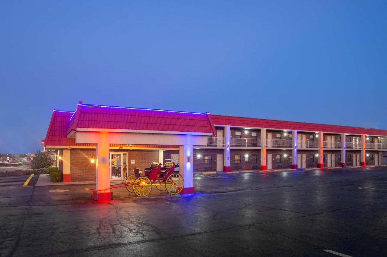 Baymont By Wyndham El Dorado Motel ภายนอก รูปภาพ